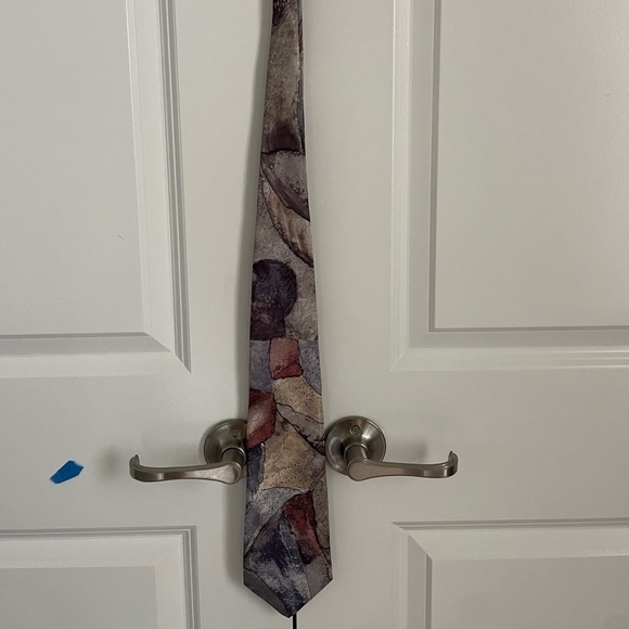 Town Craft vintage abstract patterned tie 60” muted tones-very nice condition - Picture 2 of 4